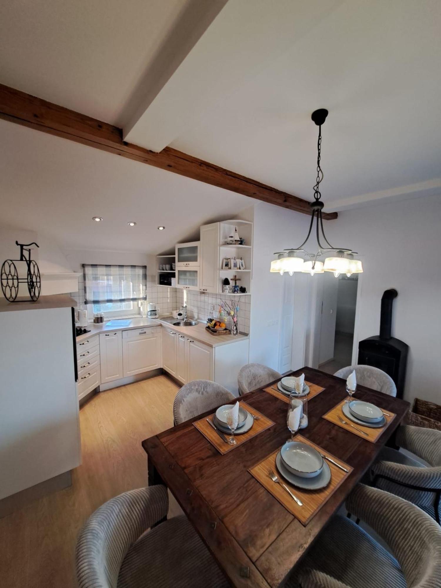 Apartman Lucia Posedarje Exterior foto