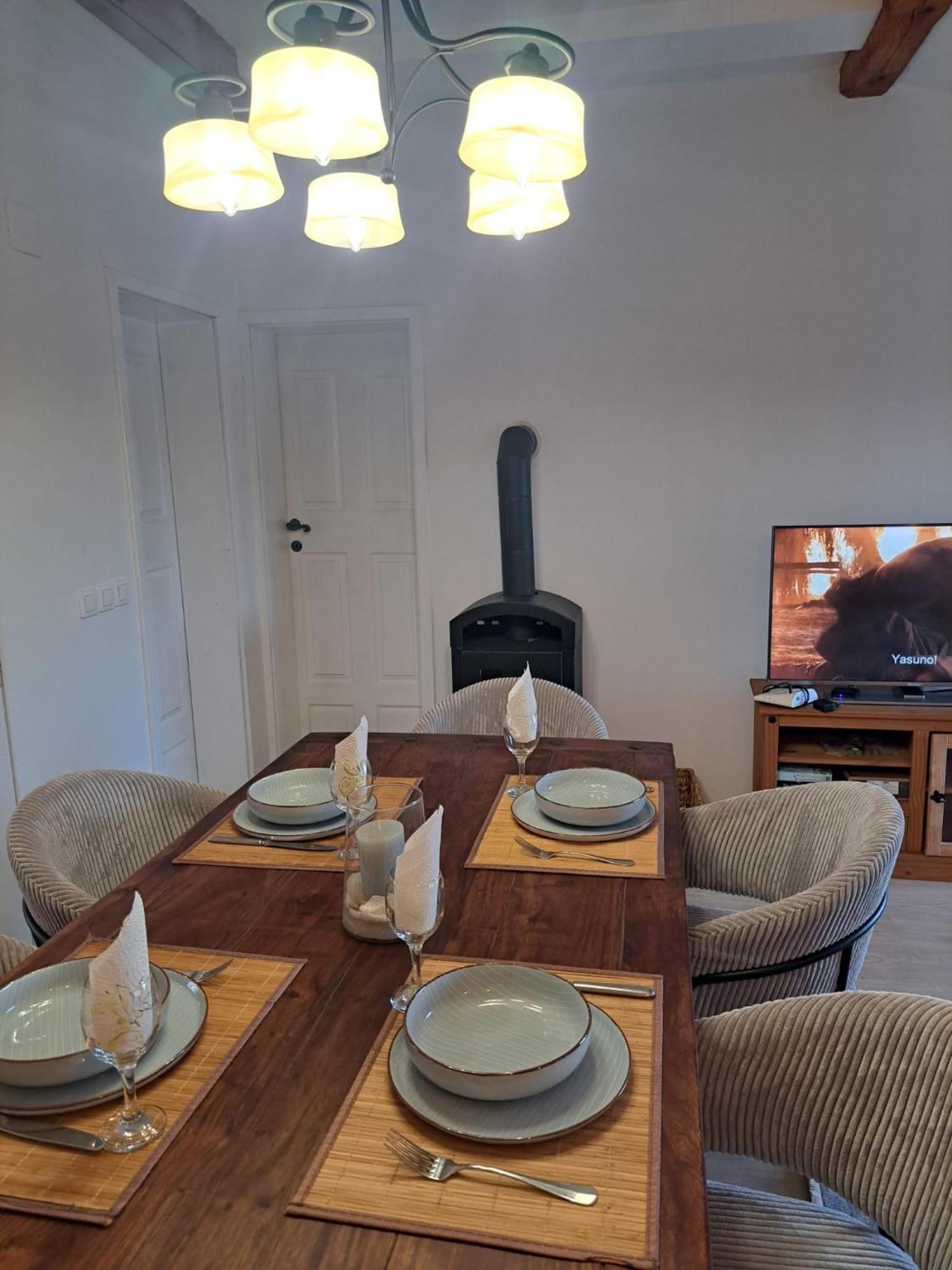 Apartman Lucia Posedarje Exterior foto